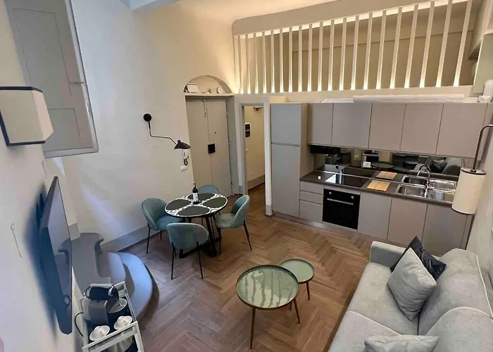 Pilastri - Attractions At Your Fingertips - * Florence